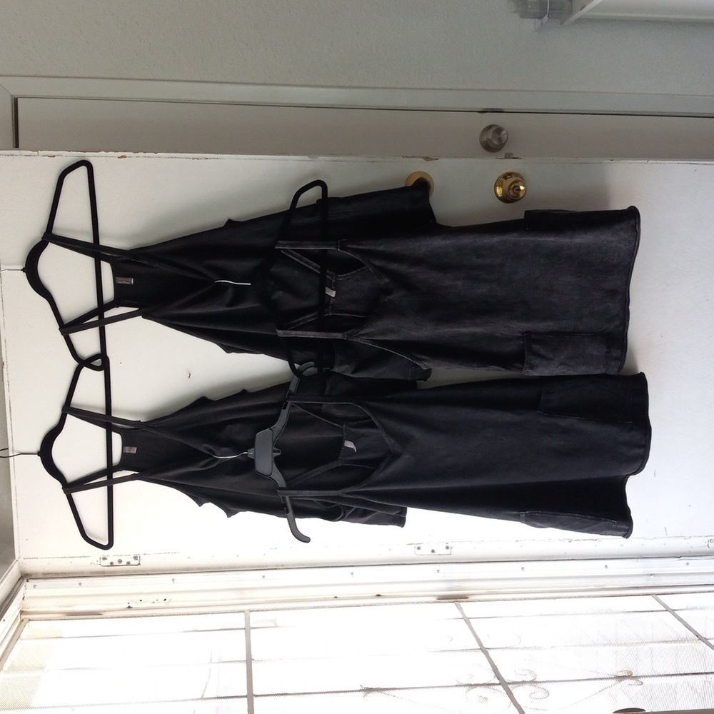 🔥  NWOT!! 🔥  Free People Hot Shot Mini Dress  washed black  Size M